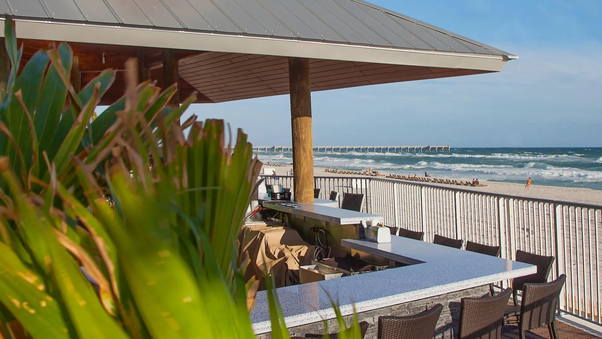 Θέρετρο Holiday Inn Express & Suites Panama City Beach Beachfront By Ihg