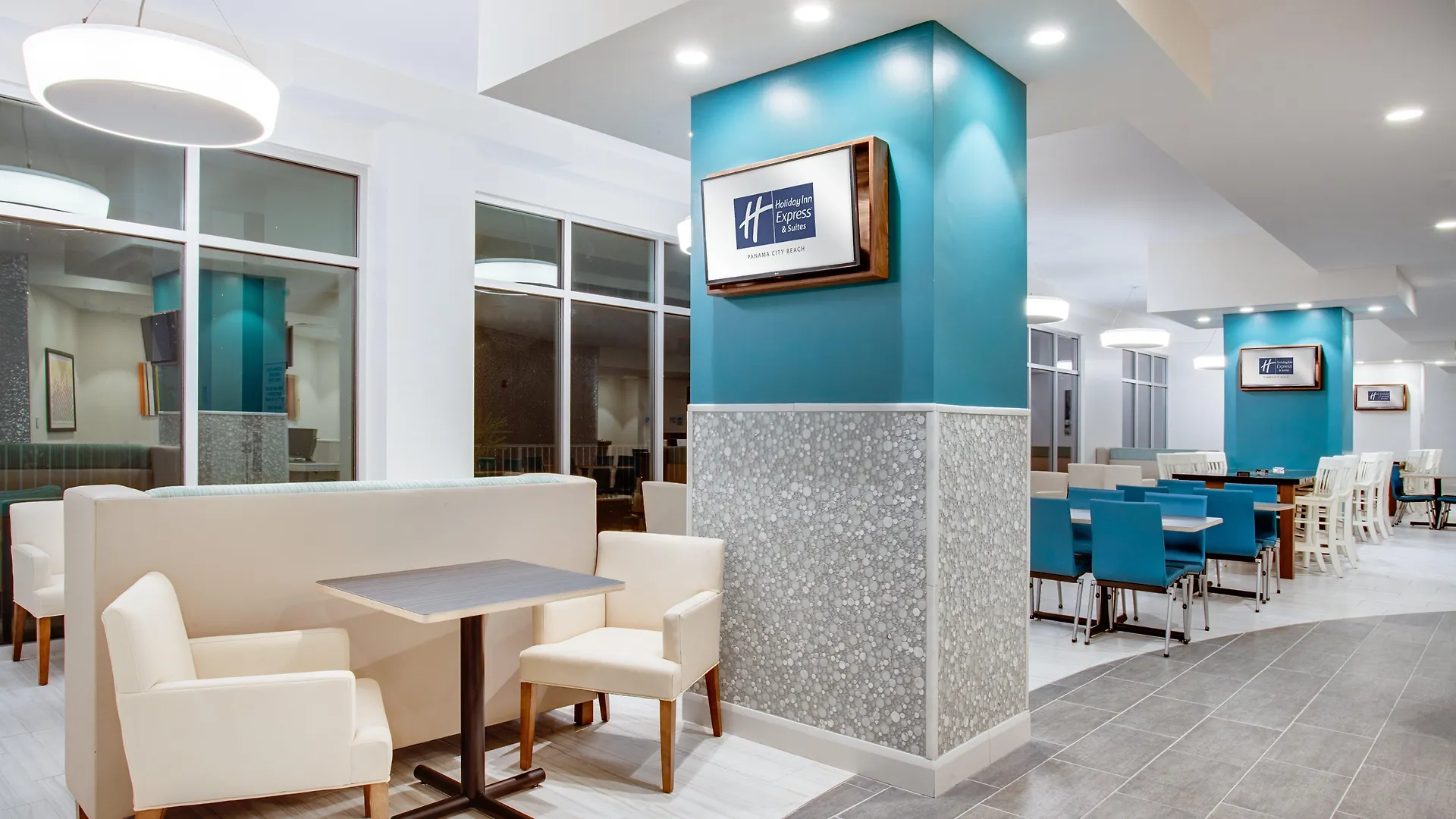 Holiday Inn Express & Suites Panama City Beach Beachfront By Ihg Θέρετρο