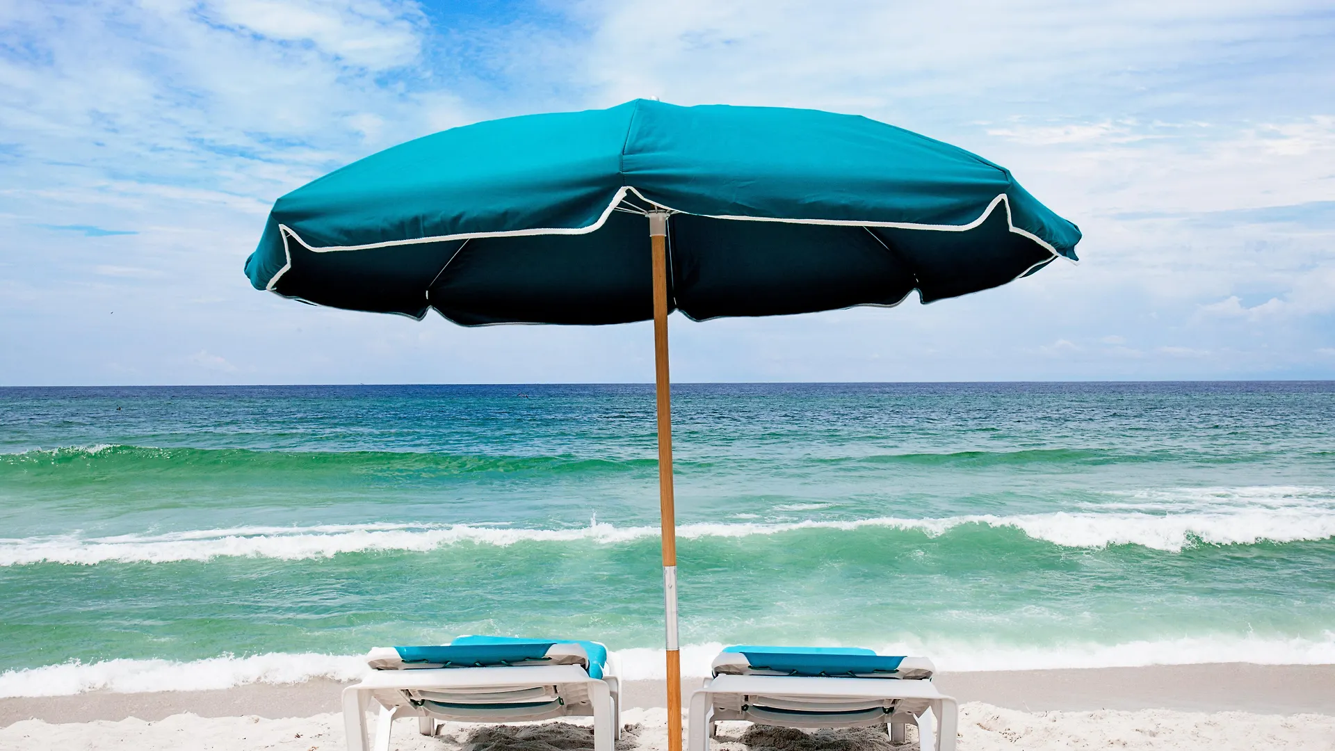 Θέρετρο Holiday Inn Express & Suites Panama City Beach Beachfront By Ihg