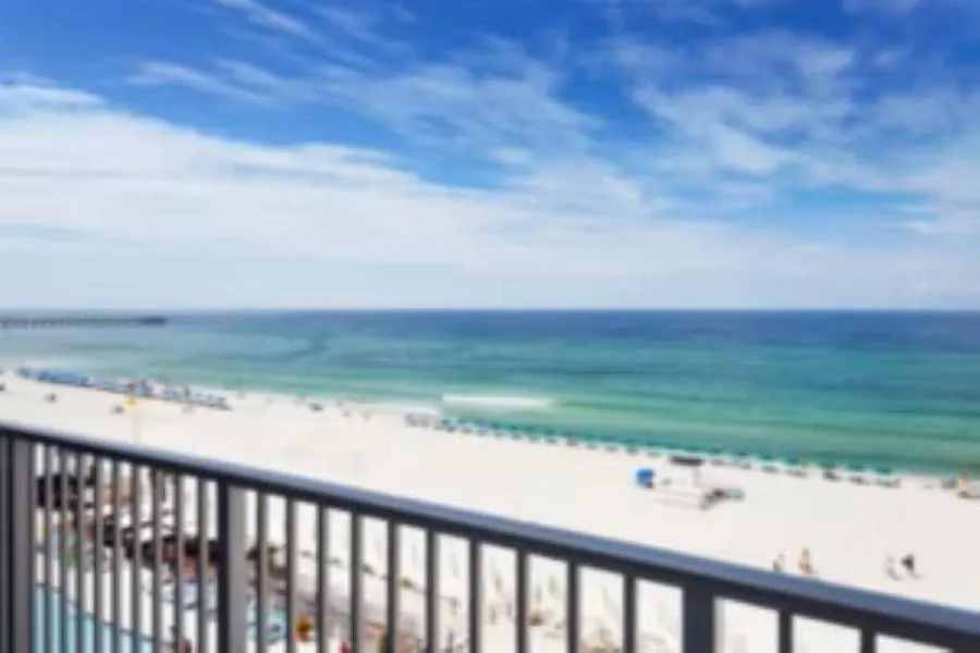 Holiday Inn Express & Suites Panama City Beach Beachfront By Ihg Θέρετρο