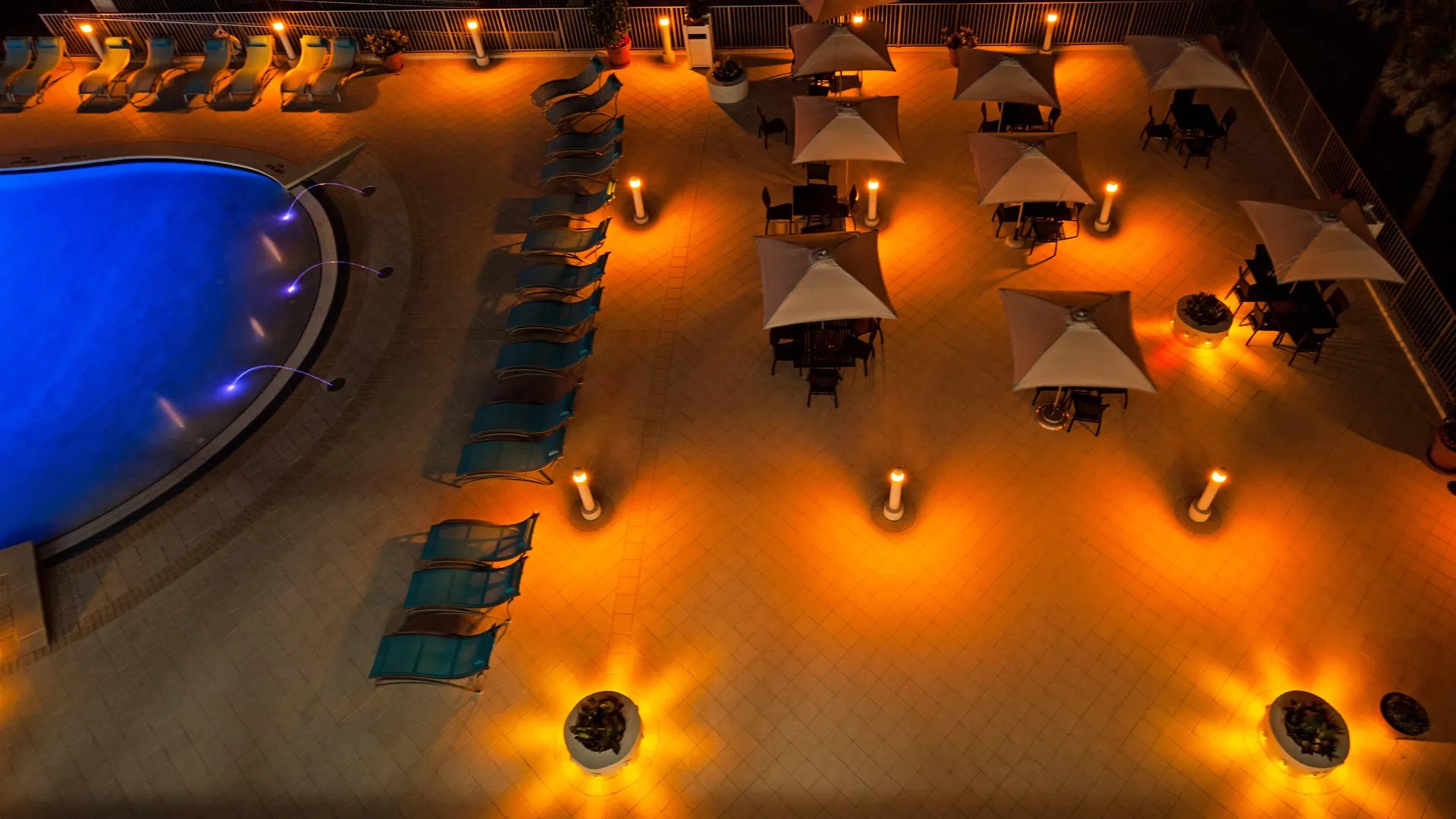 Holiday Inn Express & Suites Panama City Beach Beachfront By Ihg United States
