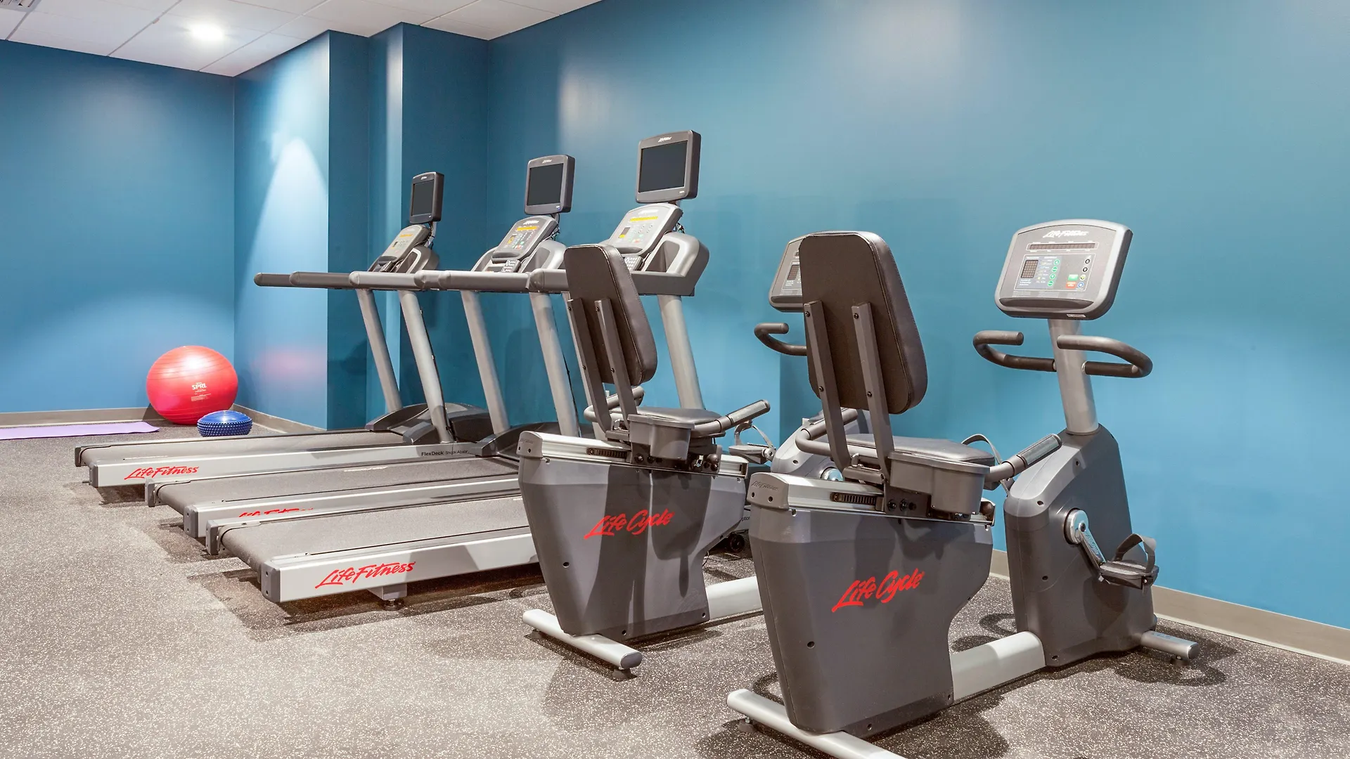 Holiday Inn Express & Suites Panama City Beach Beachfront By Ihg 3*,  United States