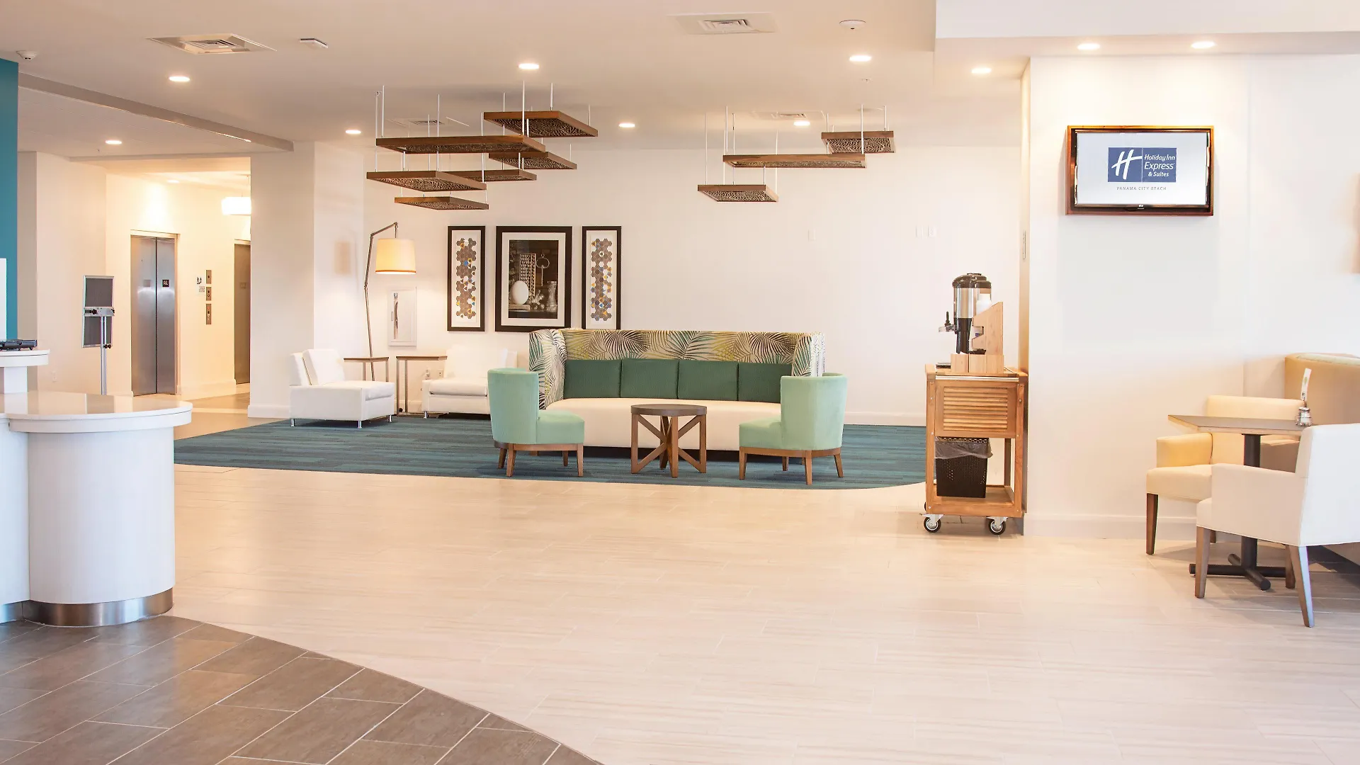 Holiday Inn Express & Suites Panama City Beach Beachfront By Ihg