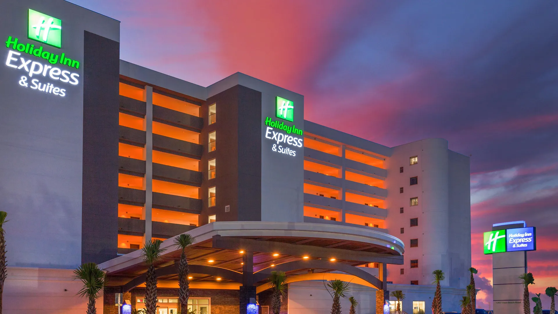 Holiday Inn Express & Suites Panama City Beach Beachfront By Ihg 3*,  United States